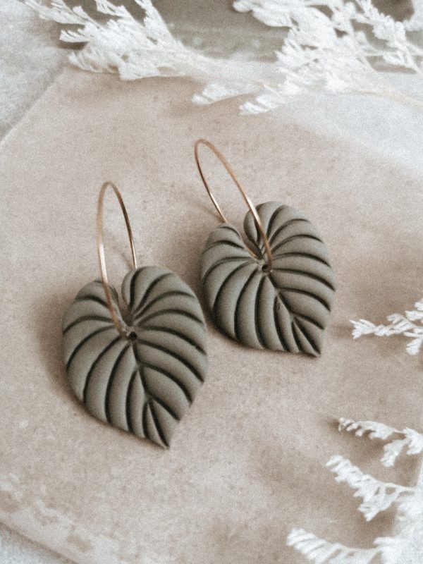 wild eden handmade polymer clay earrings handmade jewellery new zealand cottage core spring winter summer cute earrings