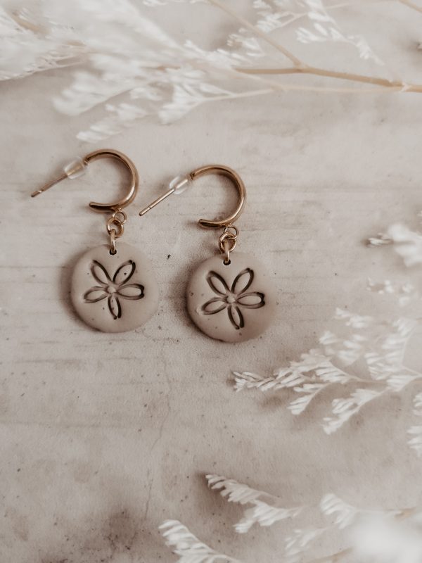 wild eden handmade polymer clay earrings handmade jewellery new zealand cottage core spring winter summer cute earrings