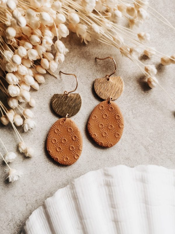 wild eden handmade polymer clay earrings handmade jewellery new zealand cottage core spring winter summer cute earrings