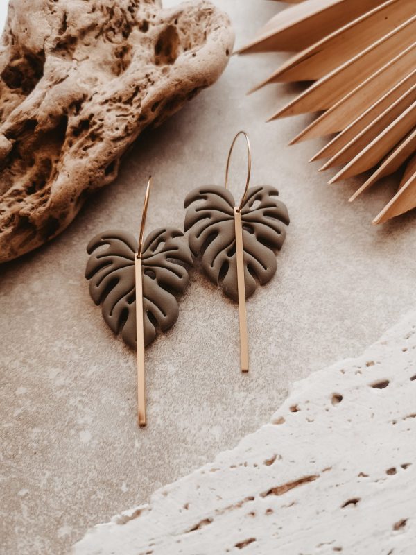 wild eden handmade polymer clay earrings handmade jewellery new zealand cottage core spring winter summer cute earrings