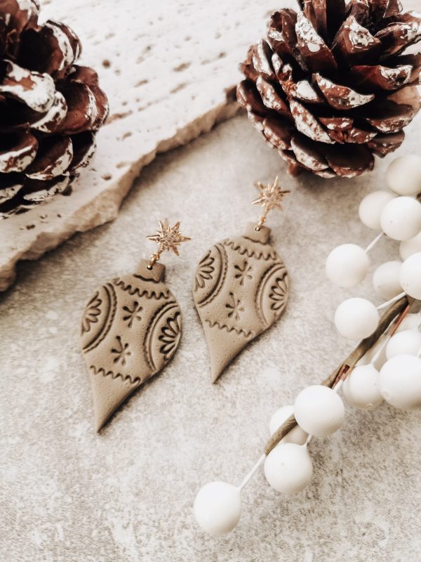 wild eden handmade polymer clay earrings handmade jewellery new zealand cottage core spring winter summer cute earrings